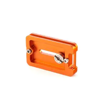 3LT quick release plate with security pins & strap slot